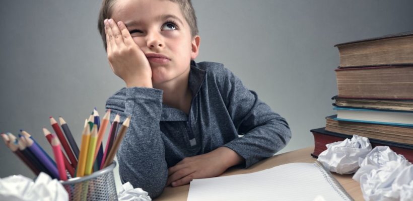 Lo sapevi che alcuni problemi di vista del tuo bambino possono dipendere dalla postura? Ti spiego cosa fare. Lo sapevi che alcuni problemi di vista del tuo bambino possono dipendere dalla postura? Ti spiego cosa fare.