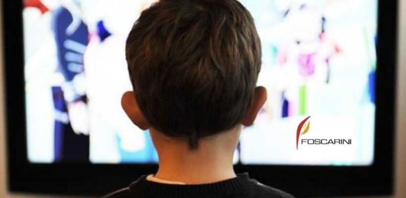 QUANDO LA MAMMA TI RIPETE : NON STARE COSI’ VICINO ALLA TV HA RAGIONE O TORTO? QUANDO LA MAMMA TI RIPETE : NON STARE COSI’ VICINO ALLA TV HA RAGIONE O TORTO?